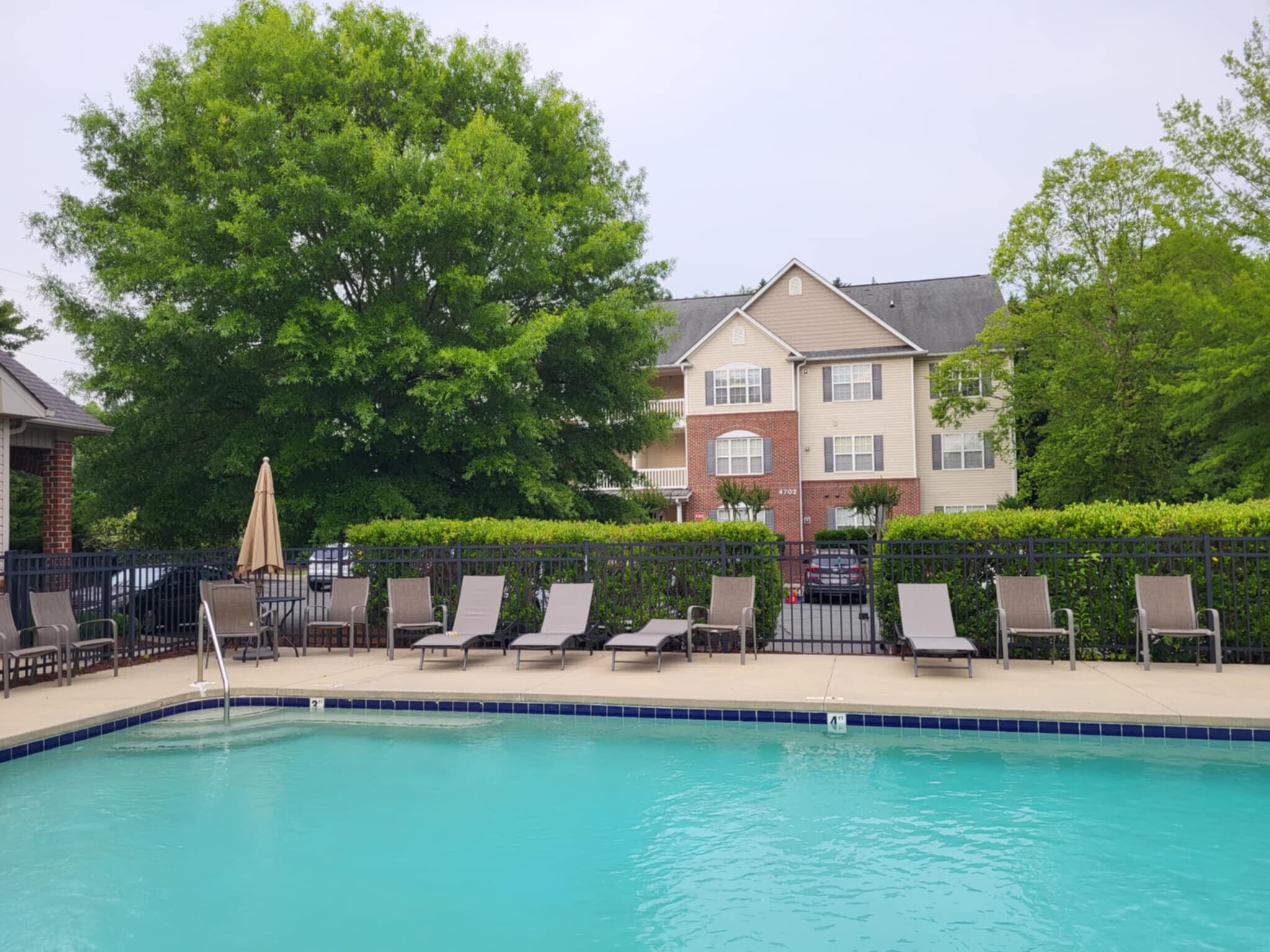 Building Photo - 4702 Brighton Park Dr