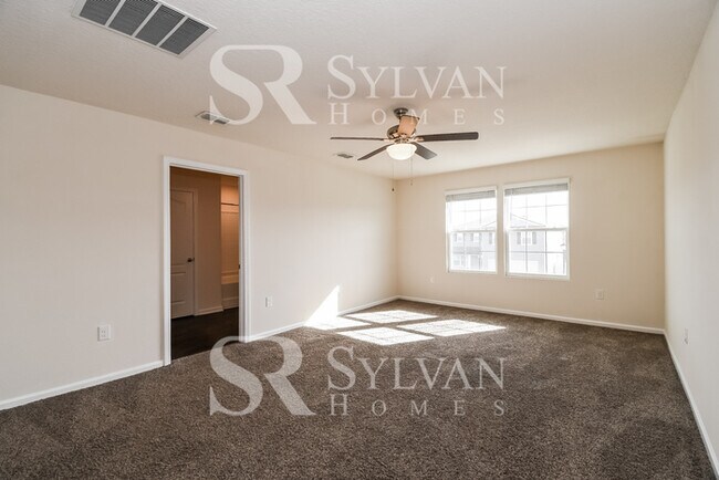 Building Photo - Coming HOME never felt so good!