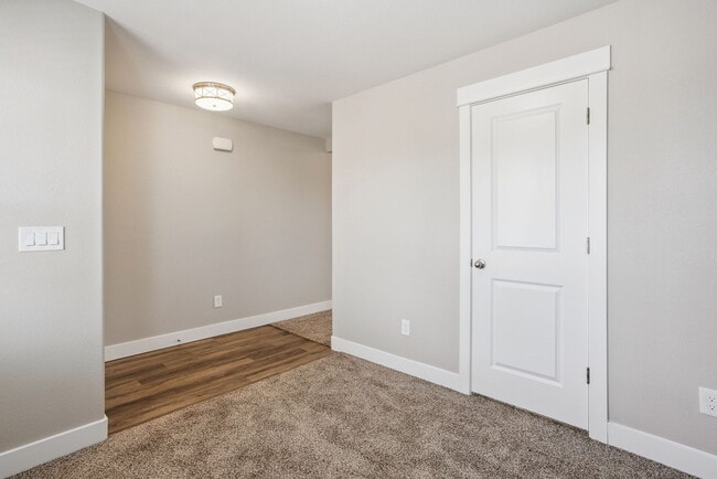 Building Photo - 2506 Tempest Dr
