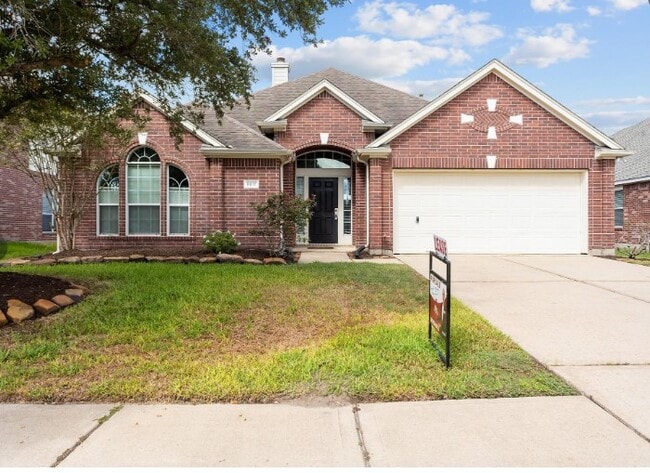 Building Photo - 8817 Sunforest Ln