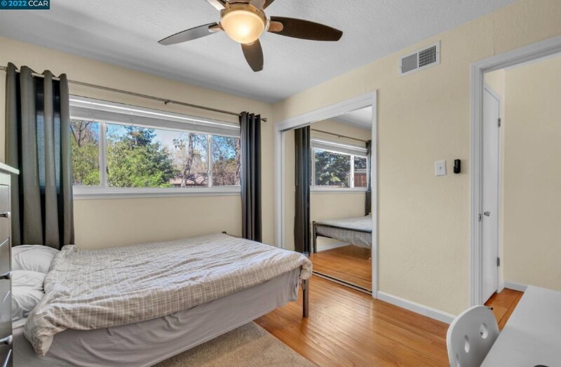 Building Photo - 1296 Rudgear Rd