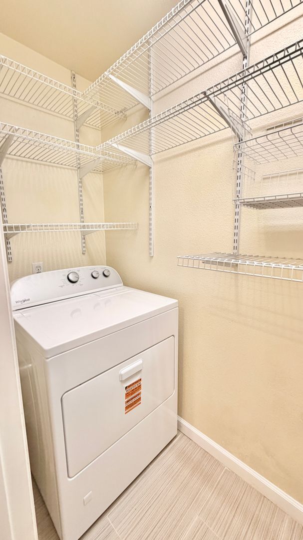 Building Photo - Bright & Lovely Two Story Townhome in the VistaMonte at San Luis Rey HOA Community of Oceanside!