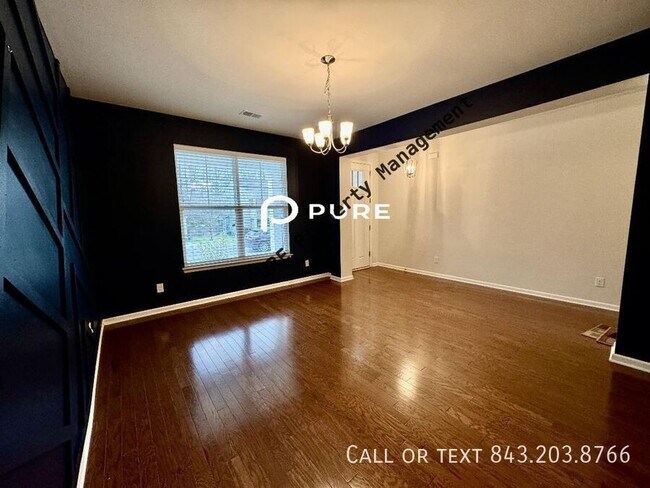 Building Photo - 154 Hickory Ridge Way