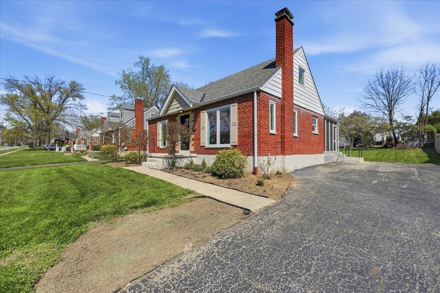 Building Photo - 7248 Rita Ln