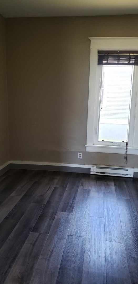 Building Photo - Adorable 3 bedroom 1 bath located in cheney