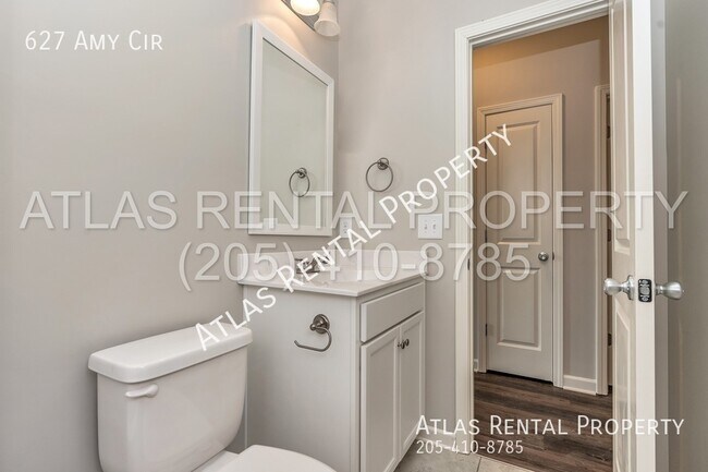 Building Photo - 627 Amy Circle Tuscaloosa, AL 35404