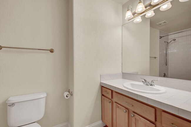 Building Photo - 2908 Glen Arbor Dr