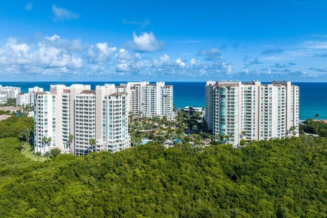 Building Photo - 3720 S Ocean Blvd