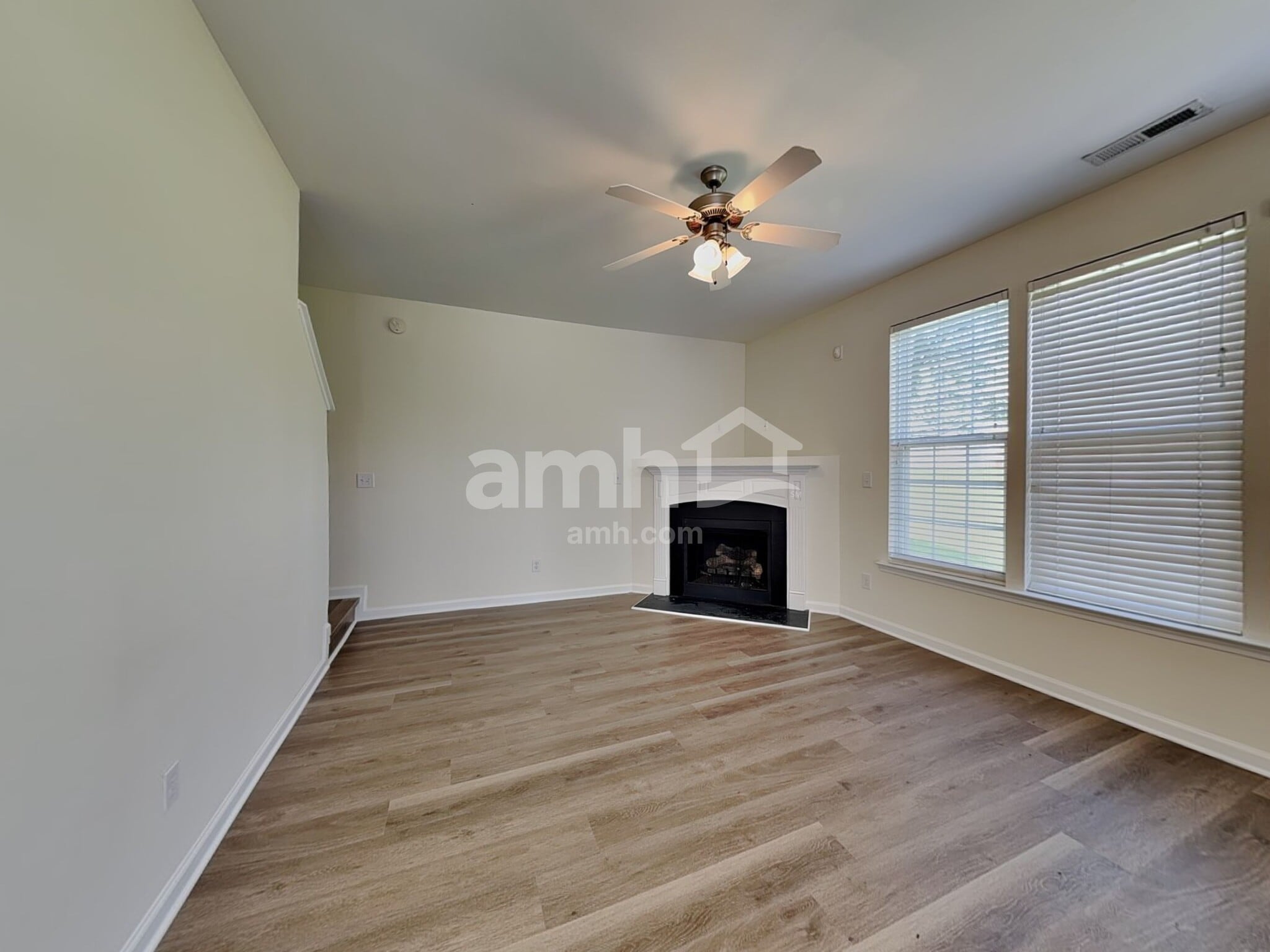 Building Photo - 612 Woodson Dr