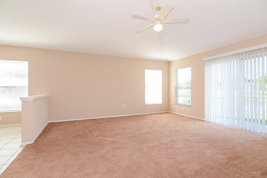 Building Photo - 26641 Sea Hero Cir
