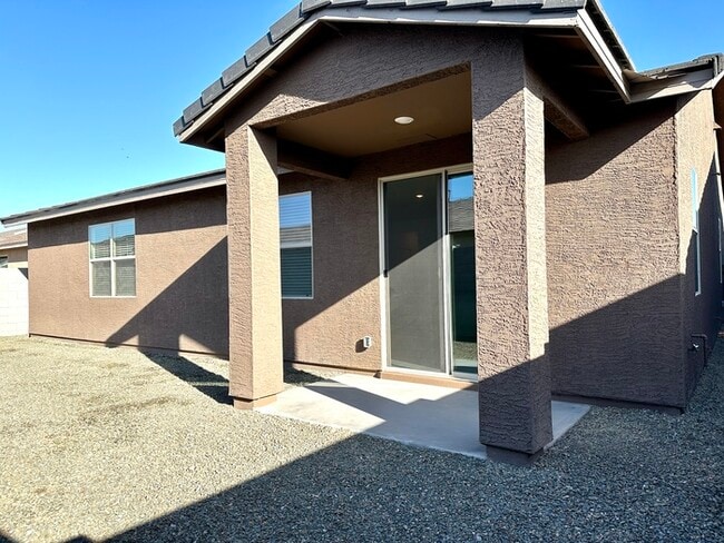 Building Photo - Almost new 4 bedroom home in Hurley Ranch