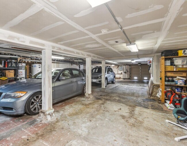 Building Photo - 2985 Harrison St