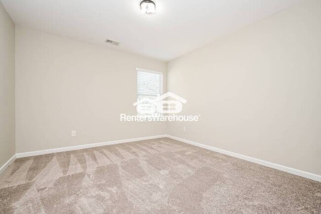 Building Photo - Beautiful 4/3 McDonough Home!