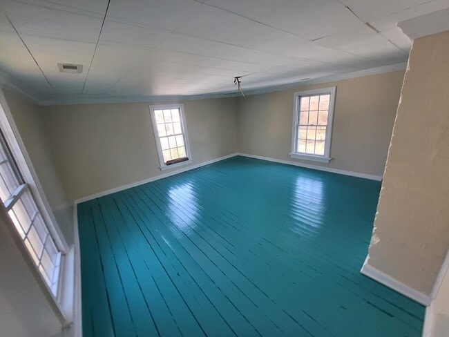 Building Photo - 15152 State Rte T-2501