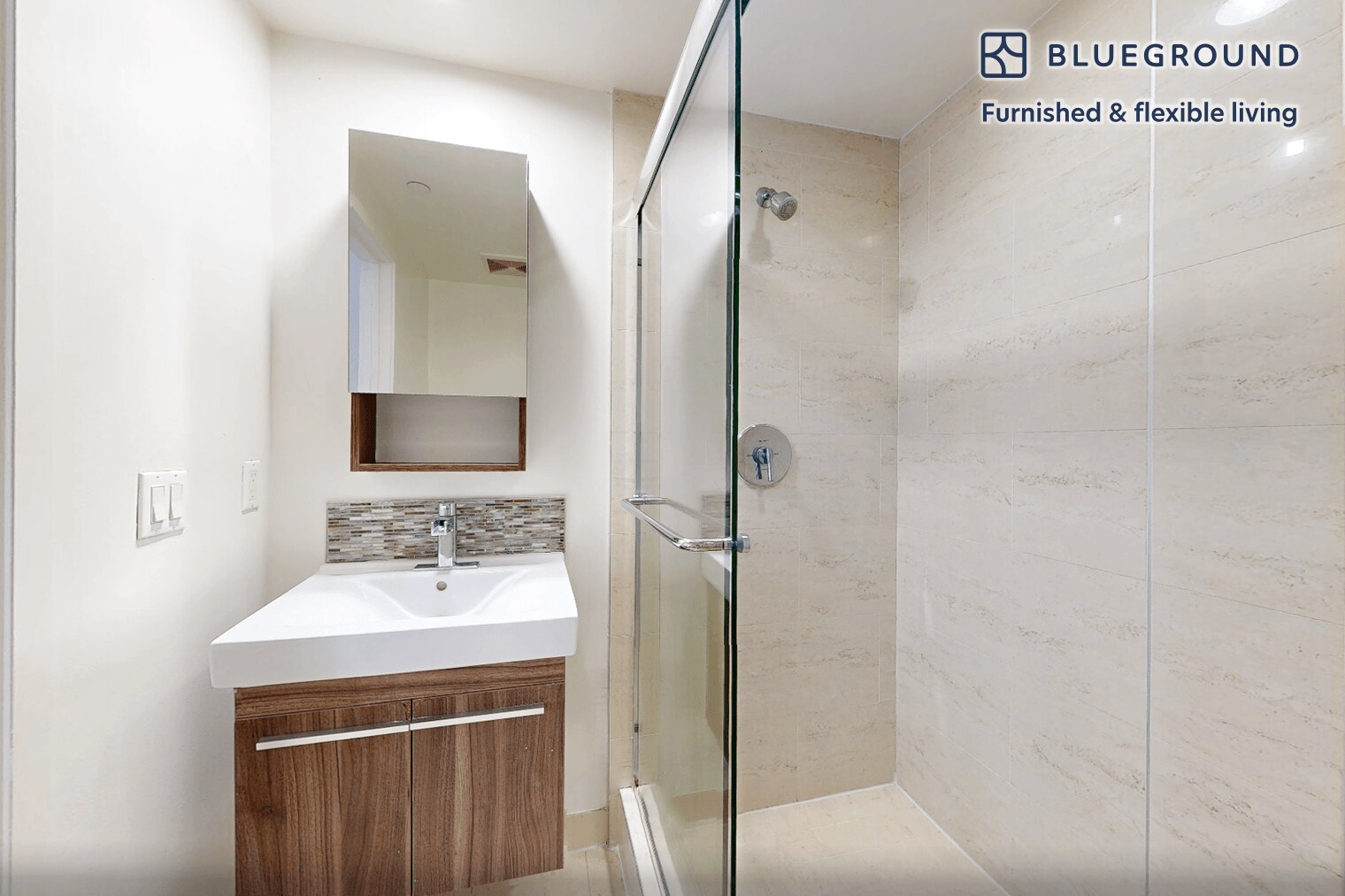 Building Photo - 220 E Broadway