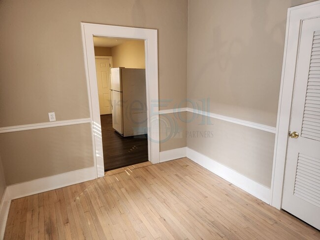 Building Photo - Forest Park School District!