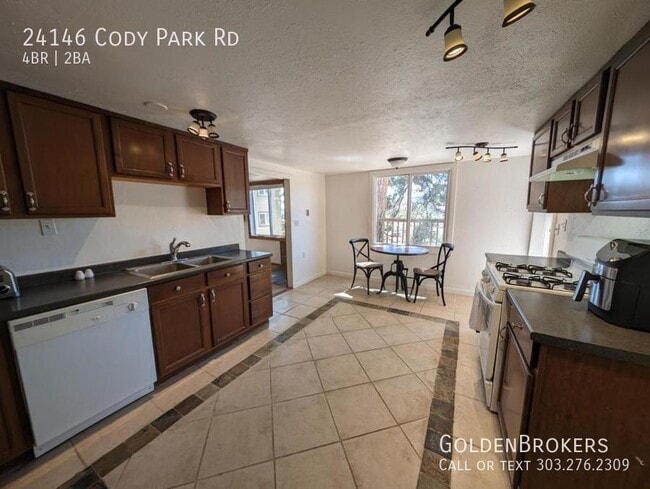 Building Photo - 24146 Cody Park Rd