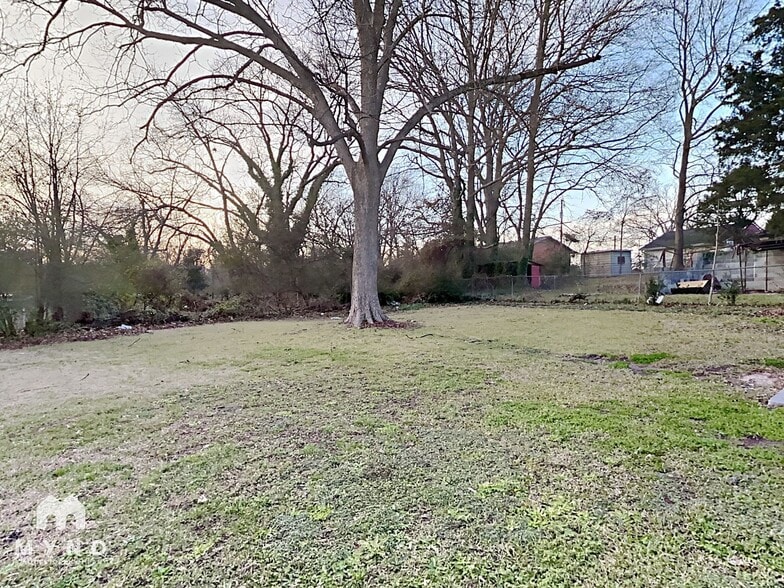 Building Photo - 4789 Courtney Dr