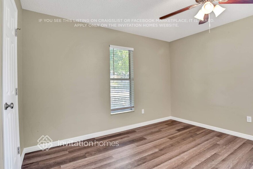 Building Photo - 320 Apopka Hills Cir