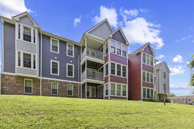 Building Photo - Coming Soon! Beautiful 2nd Floor Condo End Unit! Off of Route MD 100 & Close to MD Commuter Routes!