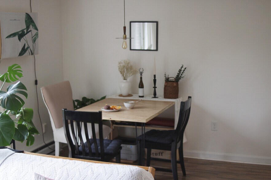 Building Photo - 388 Great Rd