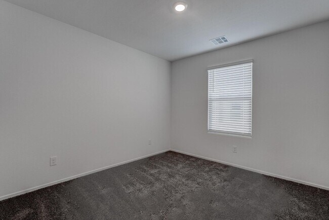 Building Photo - 7371 Craig Cv Ct