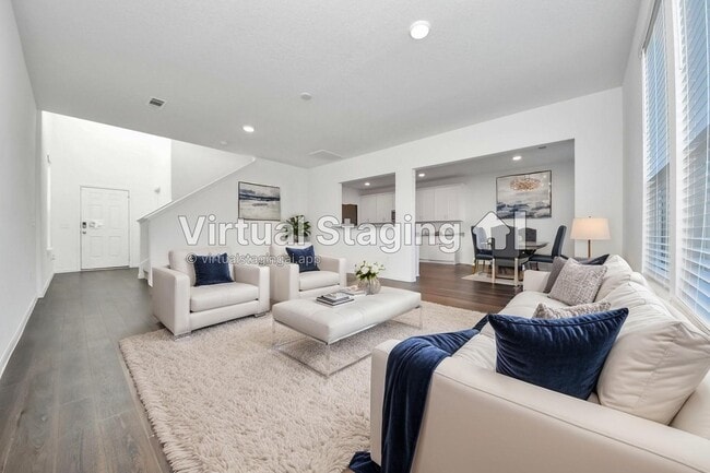 Building Photo - 25927 Chicory Dr