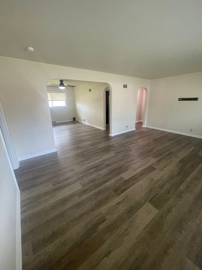 Living Room - 1537 Boones Lick Rd