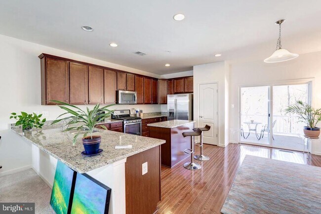 Building Photo - 12805 Longford Glen Dr