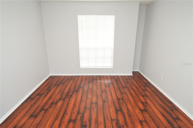 Building Photo - 8605 Mallard Reserve Dr