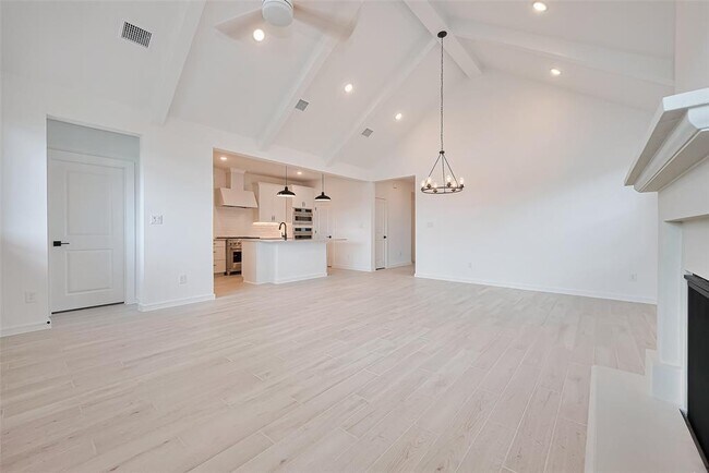 Building Photo - 2627 Clapbread Ln