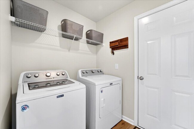 Building Photo - 147 Joya Brk Wy
