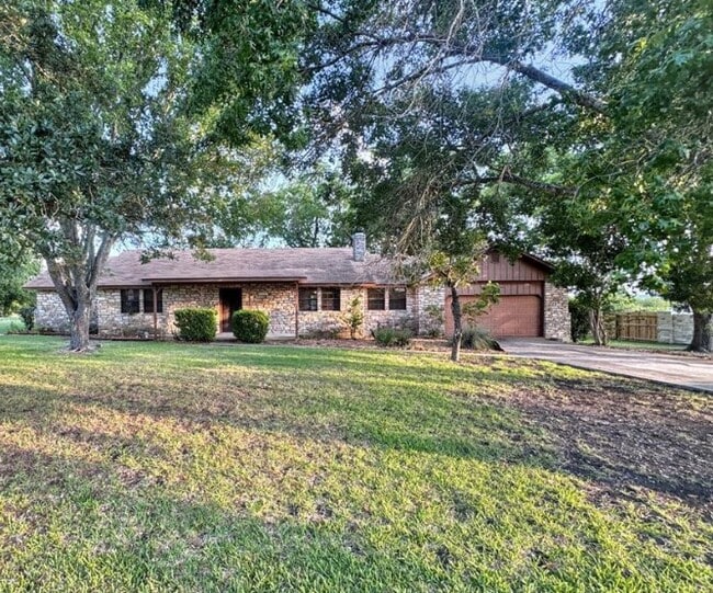 Building Photo - 501 Ridge Dr