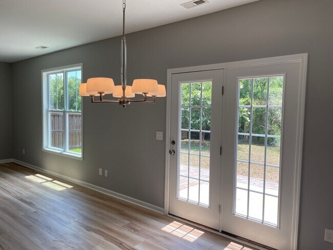 Building Photo - Coming Soon 3 Bedroom 2.5 Bathroom in Grayson Park Leland NC