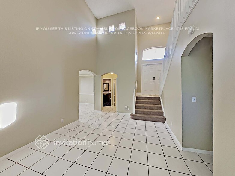 Building Photo - 7349 Nautica Way