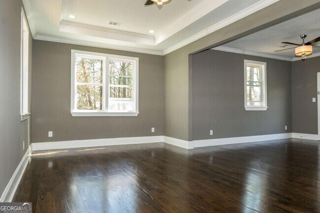 Building Photo - 1433 Merriman Ln NE