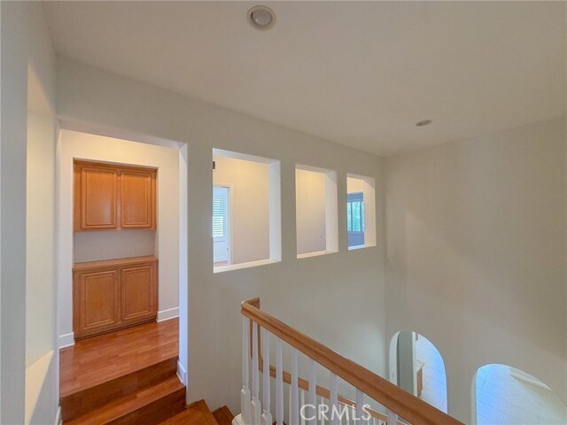 Building Photo - 82 Laurelhurst Dr