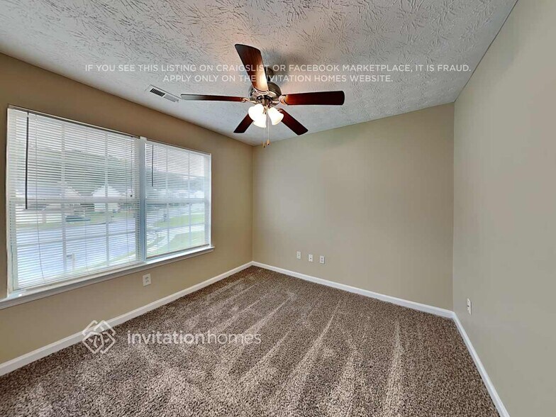 Building Photo - 5213 Summer Brooke Ct