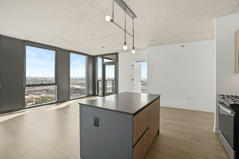 Primary Photo - 238 W Polk St