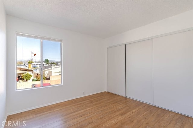 Building Photo - 13015 Vanowen St