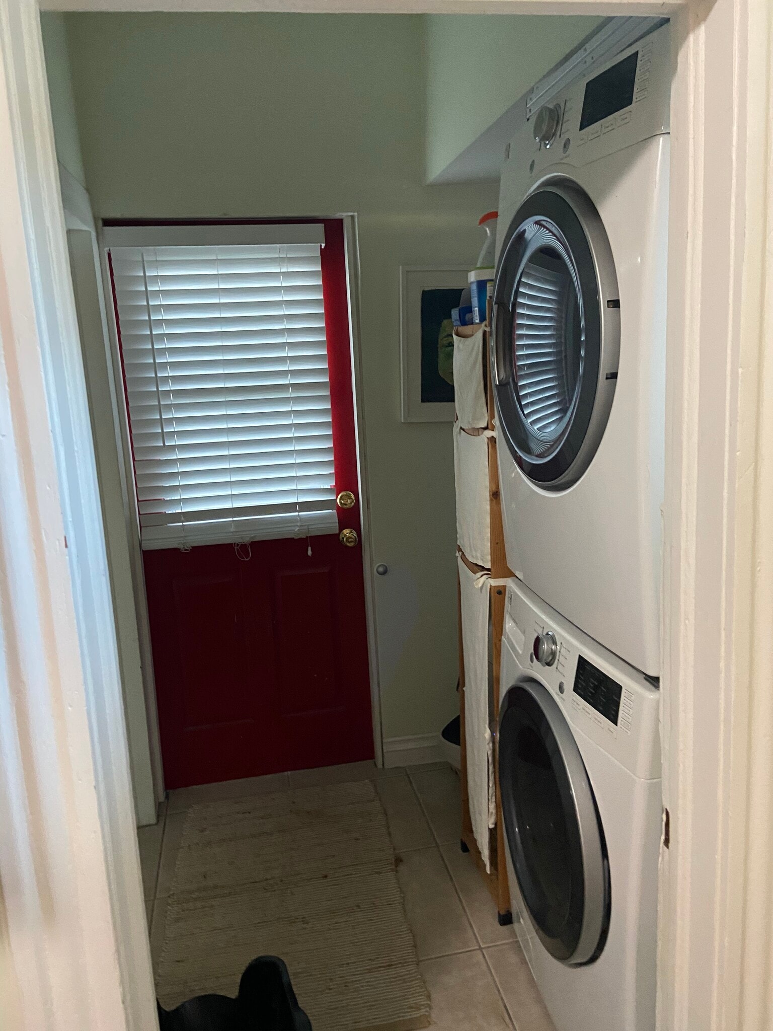 Mud Room/Laundry Room with brand new washer & dryer included - 607 N Garfield Ave