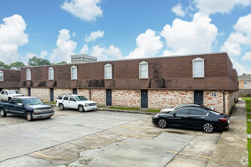 Building Photo - Copper Ridge