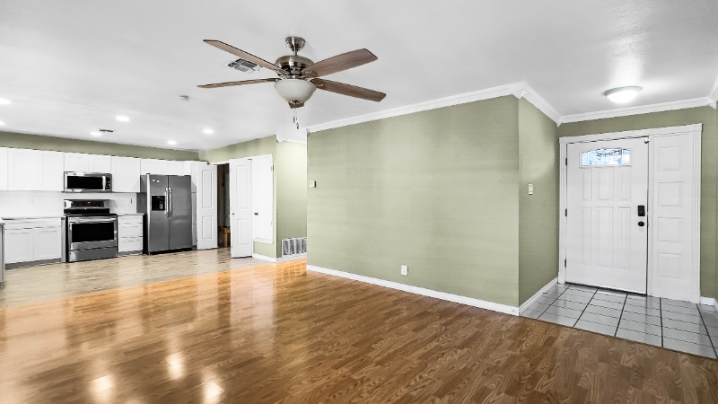 Building Photo - 6519 Spring Manor St