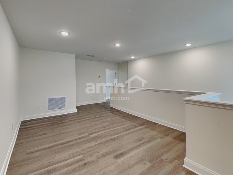 Building Photo - 2543 Feather Crst Dr