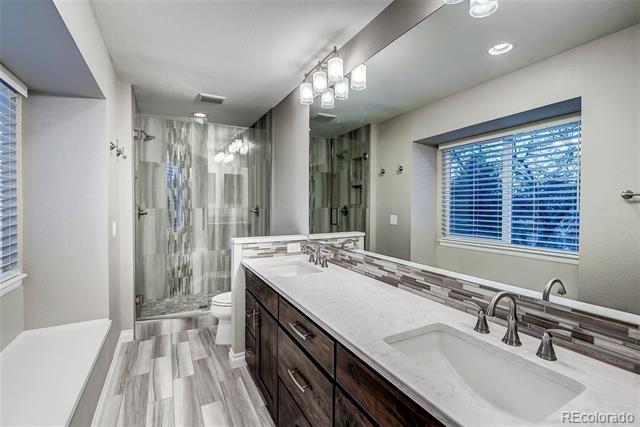 Building Photo - 953 Shadow Mountain Dr