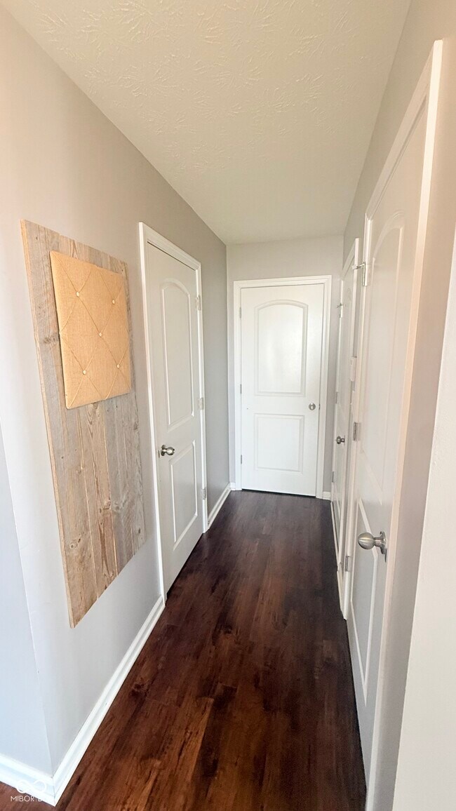 Building Photo - 4674 W Chert Dr