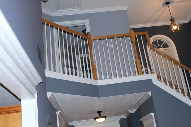 Building Photo - West Augusta Home with Separate Mother - In - Law Suite