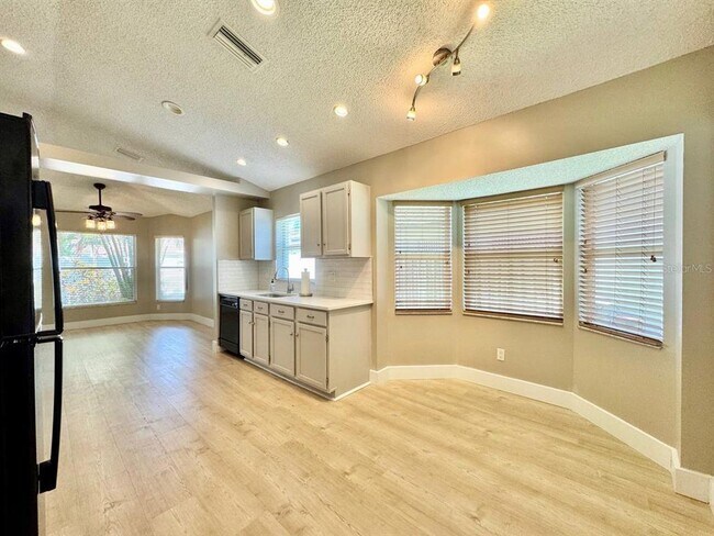 Building Photo - 13514 Colorado Pl