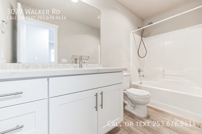 Building Photo - 3077 Walker Rd