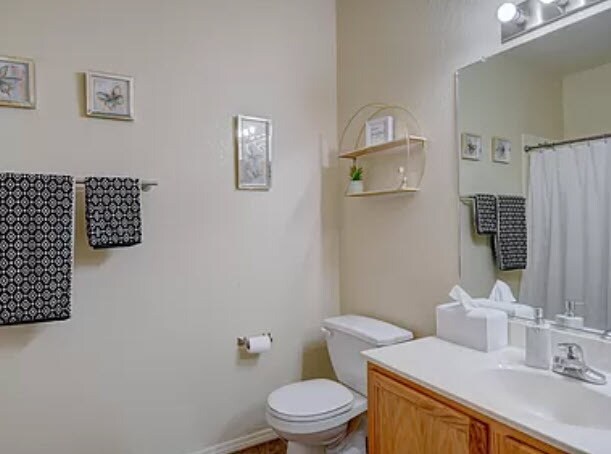 Building Photo - 6800 Vista Del Norte Dr NE